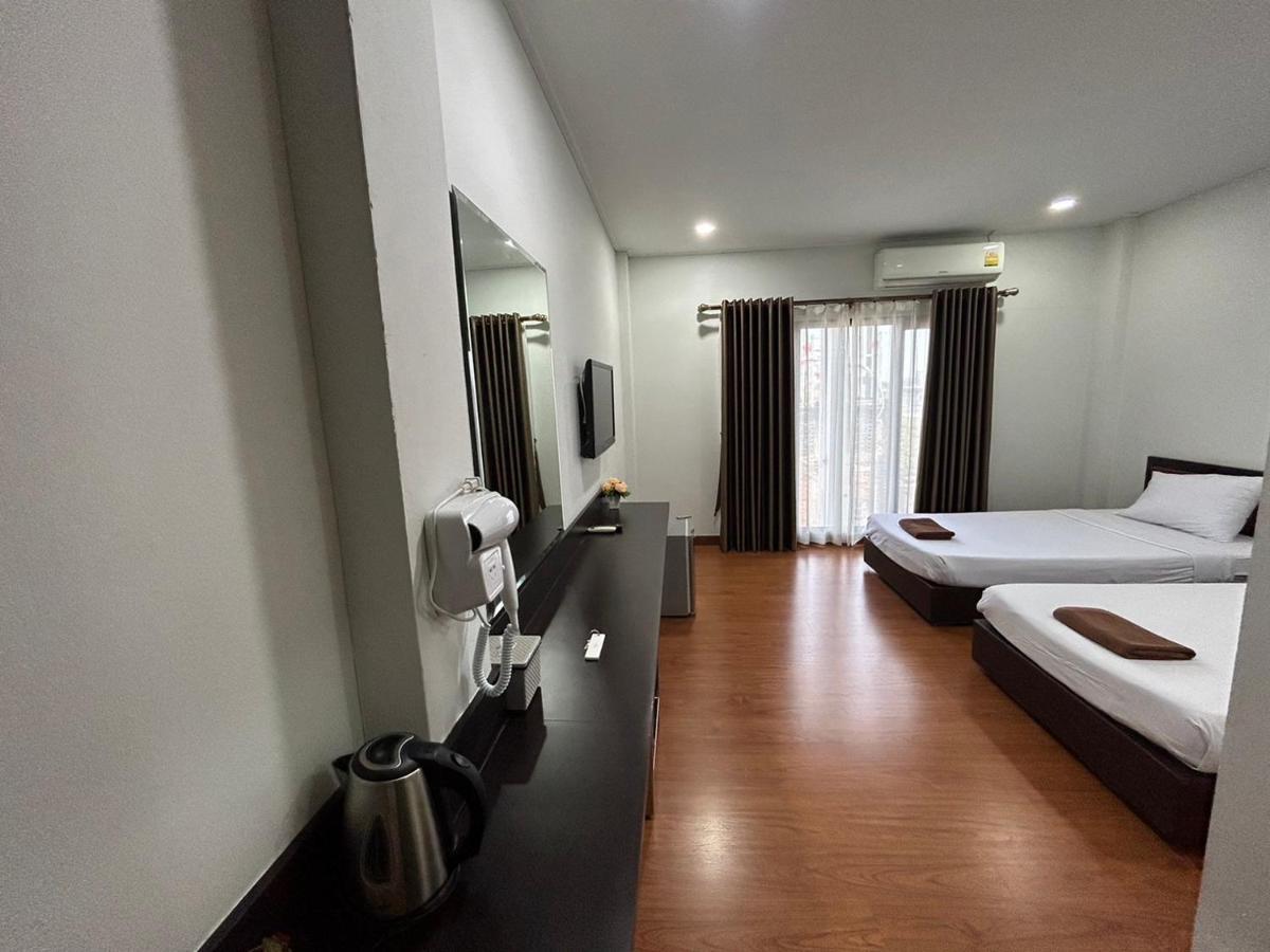 Bordin Hotel Ubon Ratchathani Eksteriør billede