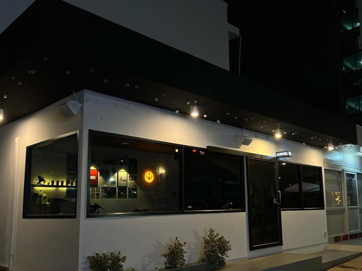 Bordin Hotel Ubon Ratchathani Eksteriør billede