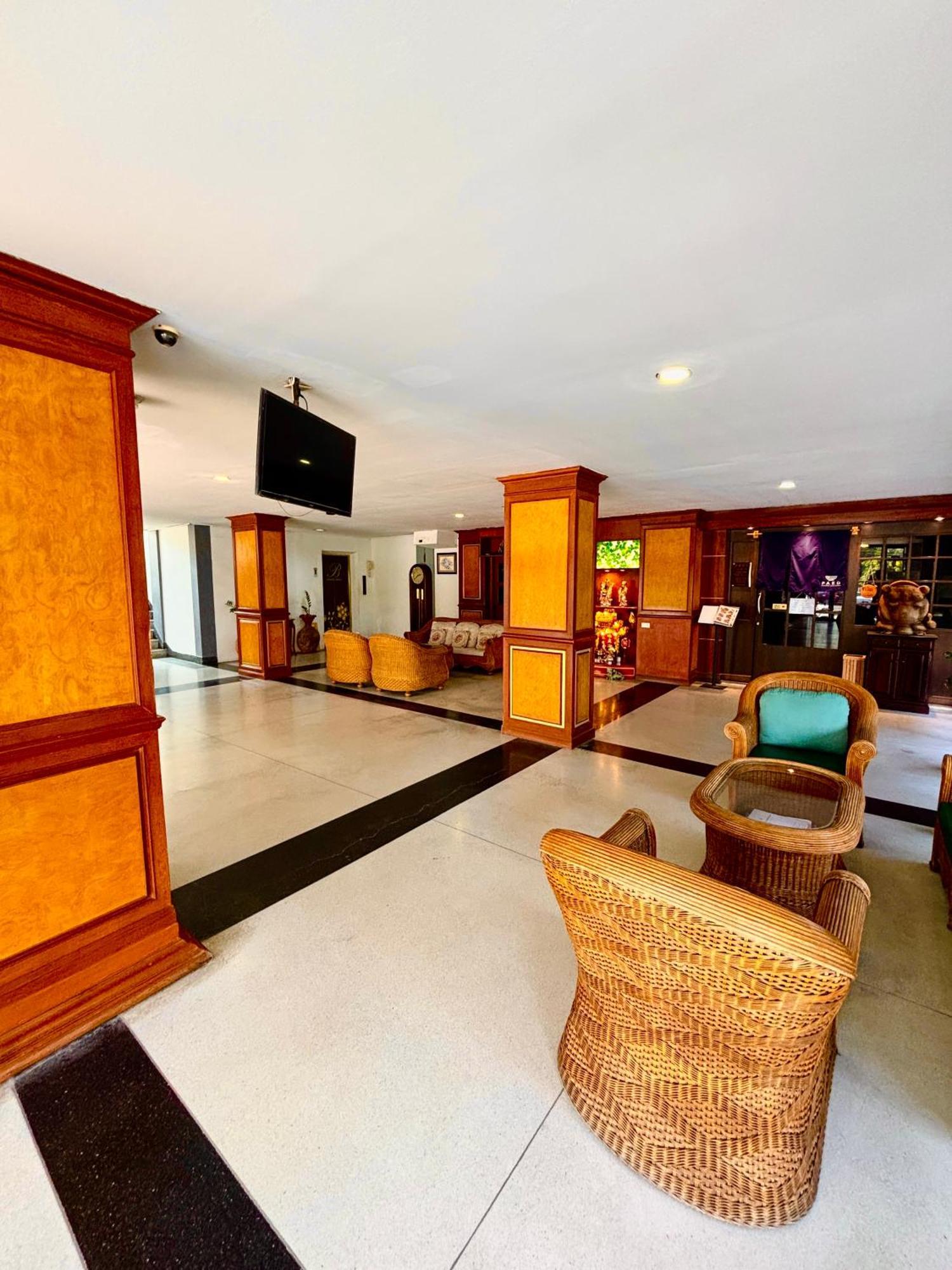 Bordin Hotel Ubon Ratchathani Eksteriør billede