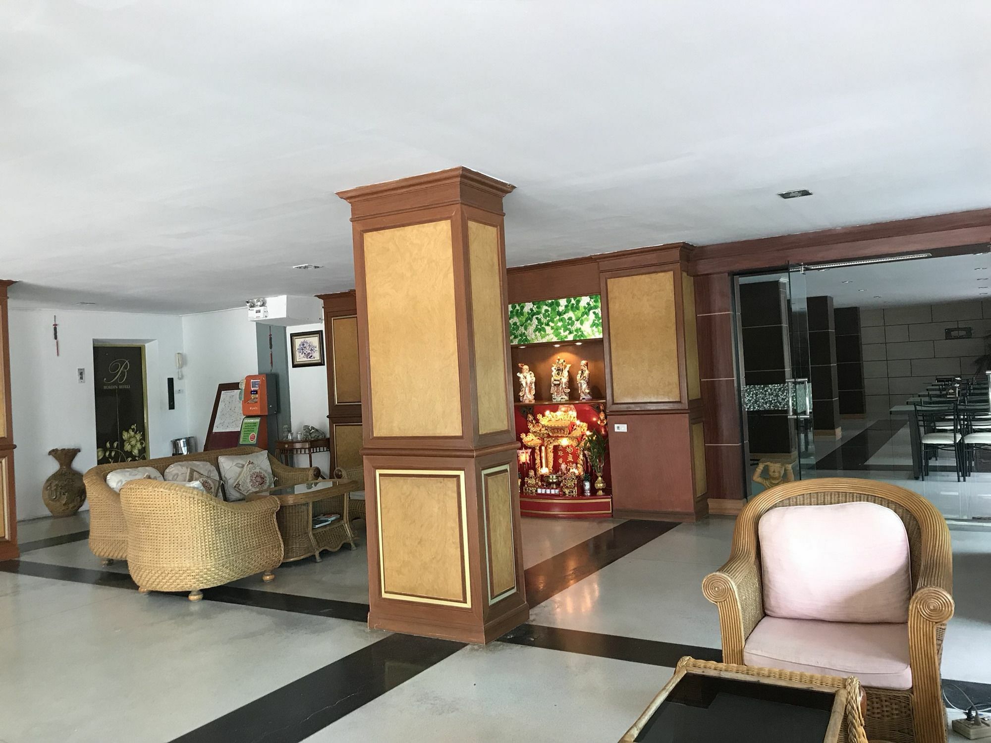 Bordin Hotel Ubon Ratchathani Eksteriør billede