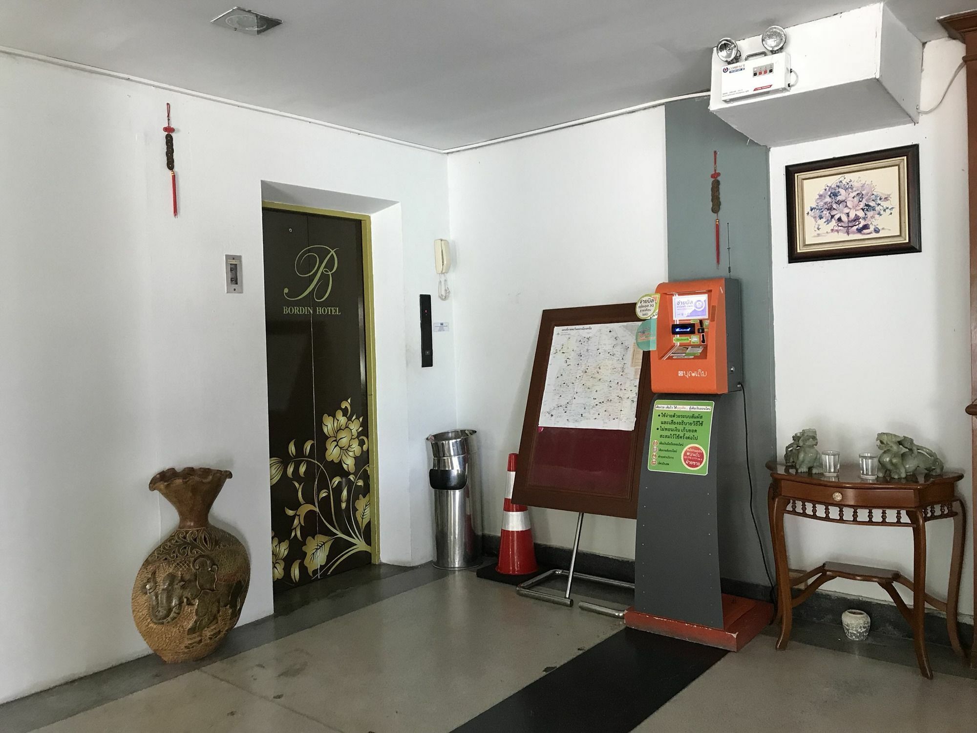 Bordin Hotel Ubon Ratchathani Eksteriør billede